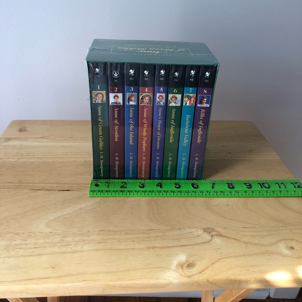 NWT Ann of Green Gables 8 Books Box Set Collection Classic Literature